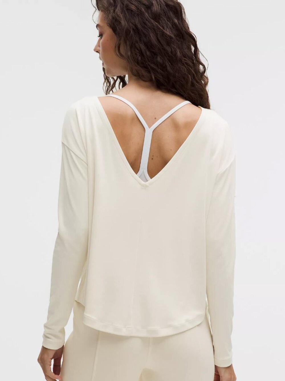 Drapey Softstreme Boatneck Long-Sleeve Shirt Light Ivory Size M NEW - Picture 2 of 4
